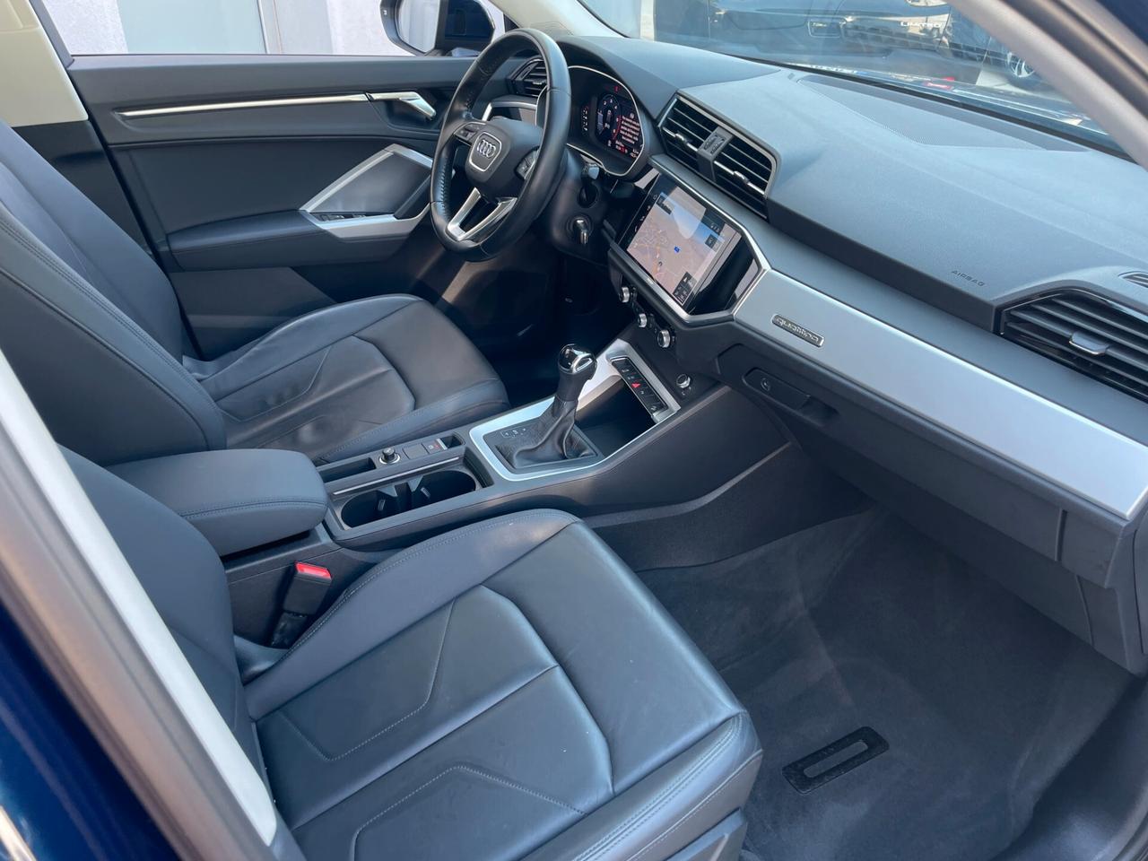 Audi Q3 40 TDI quattro S tronic Business