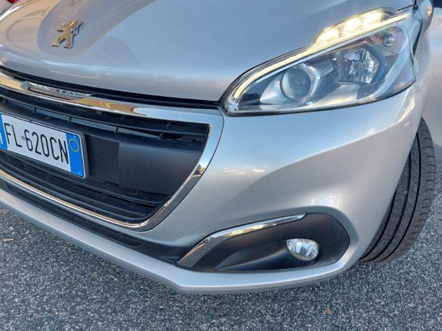 PEUGEOT 208 1° serie PureTech 82 5 porte Active km 36000