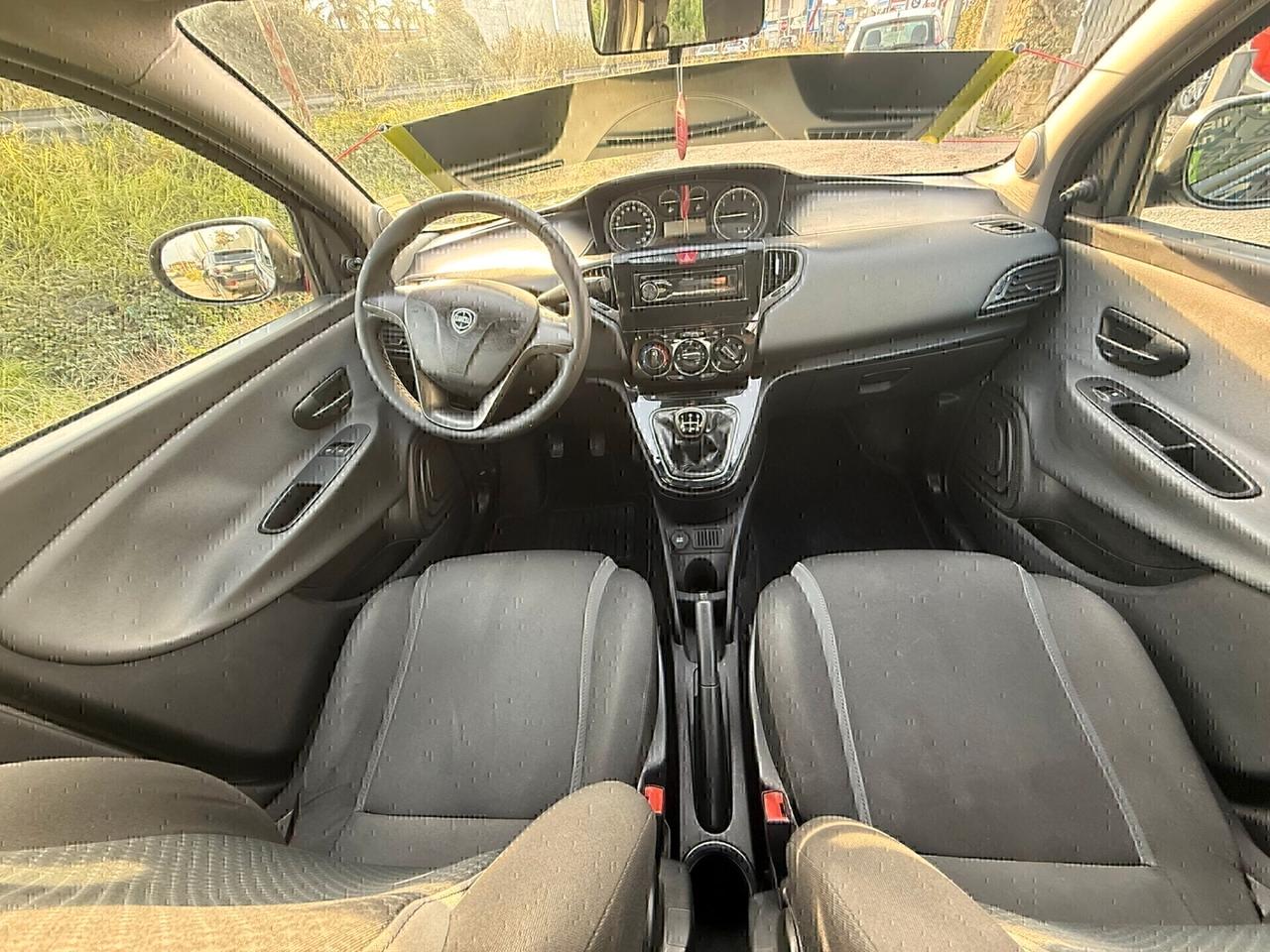 Lancia Ypsilon 1.3 MJT 16V 95 CV 5 porte S&S Platinum