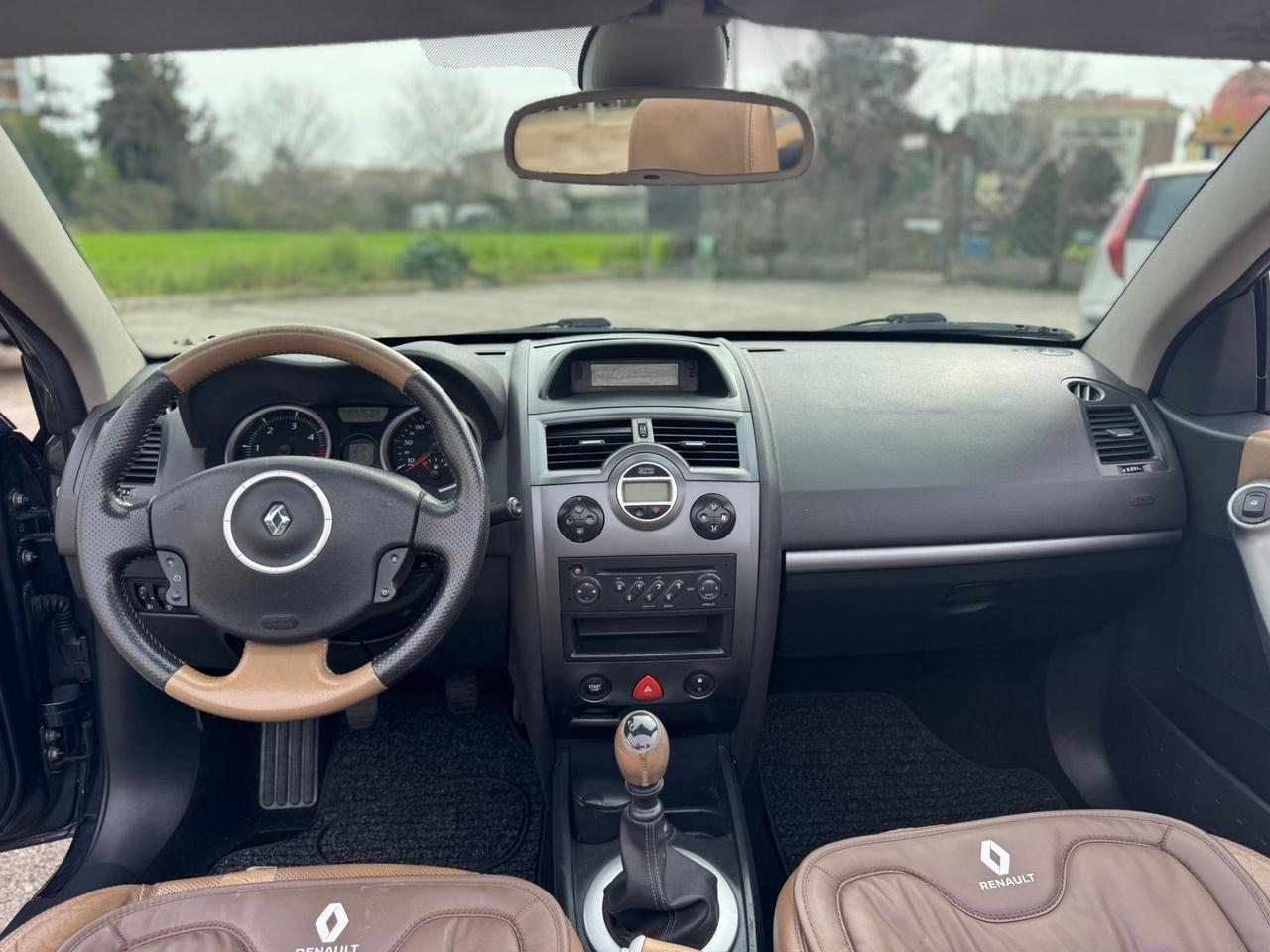 Renault Mégane C-C 1.5 dCi/105CV Luxe