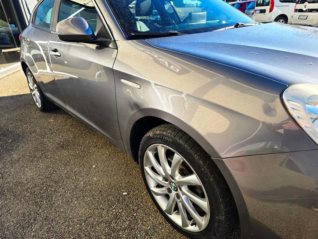Alfa Romeo Giulietta 1.4 T-JET 120 CV Distinctive