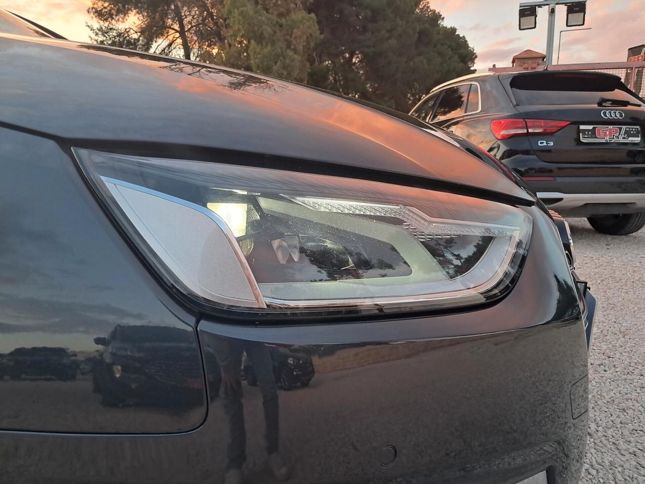 Audi A4 35 TDI * VIRTUAL-LED-NAVY*PELLE