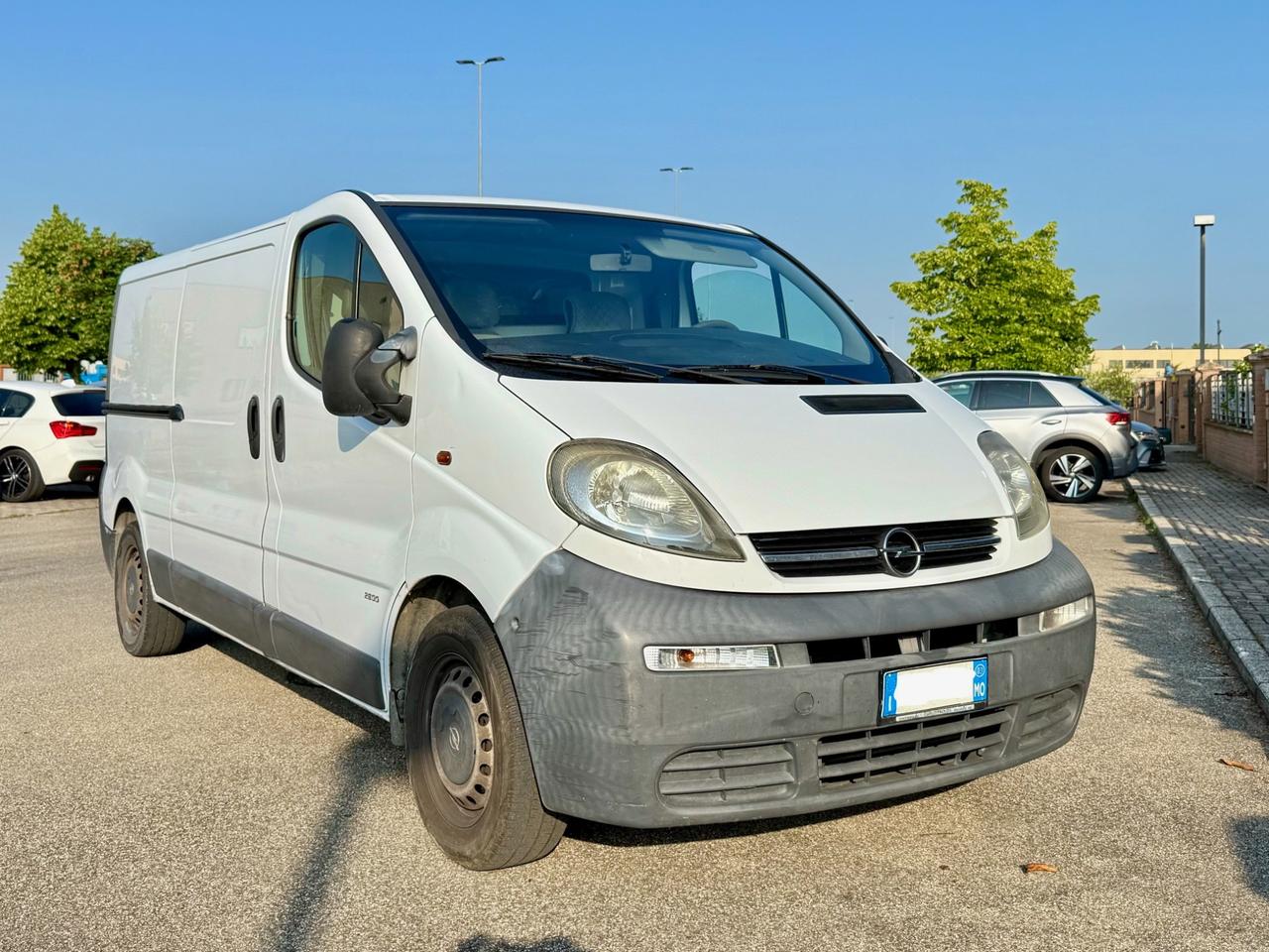 Opel Vivaro Renault Trafic 1.9 dci
