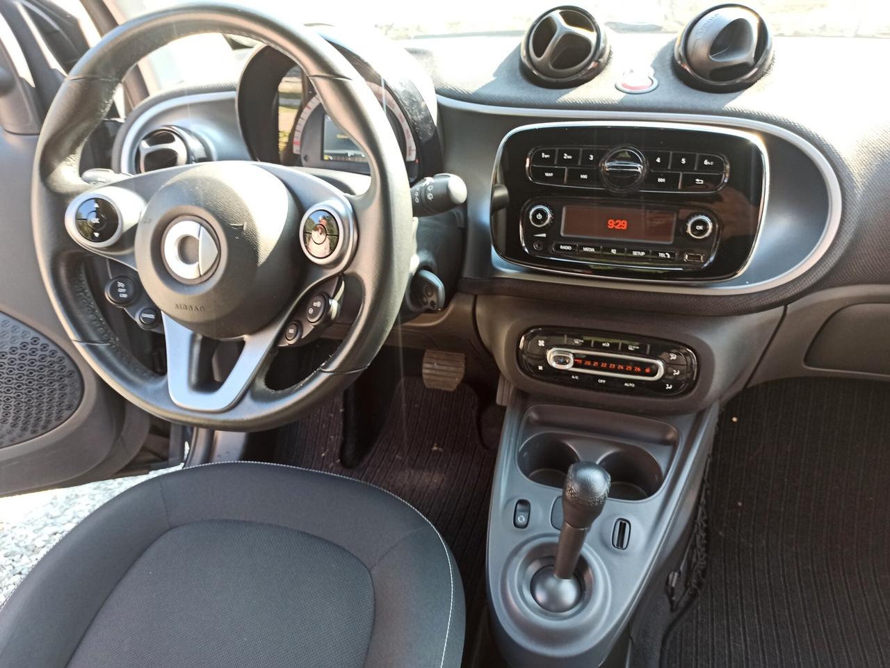 SMART FORTWO PASSION ANNO 2015 CAMBIO AUTOMATICO