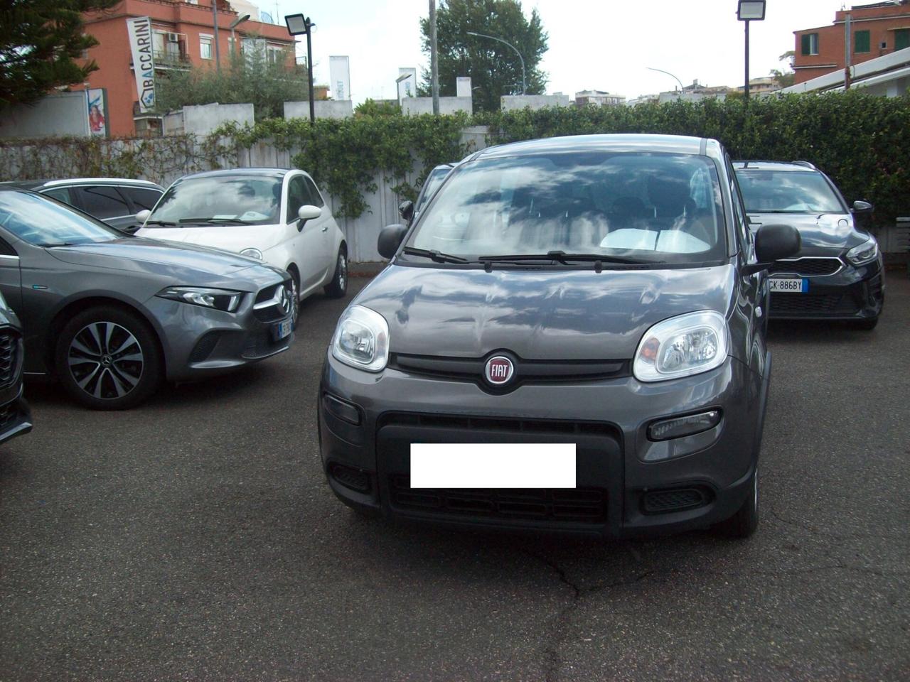 Fiat Panda 1.0 FireFly S&S Hybrid Garmin