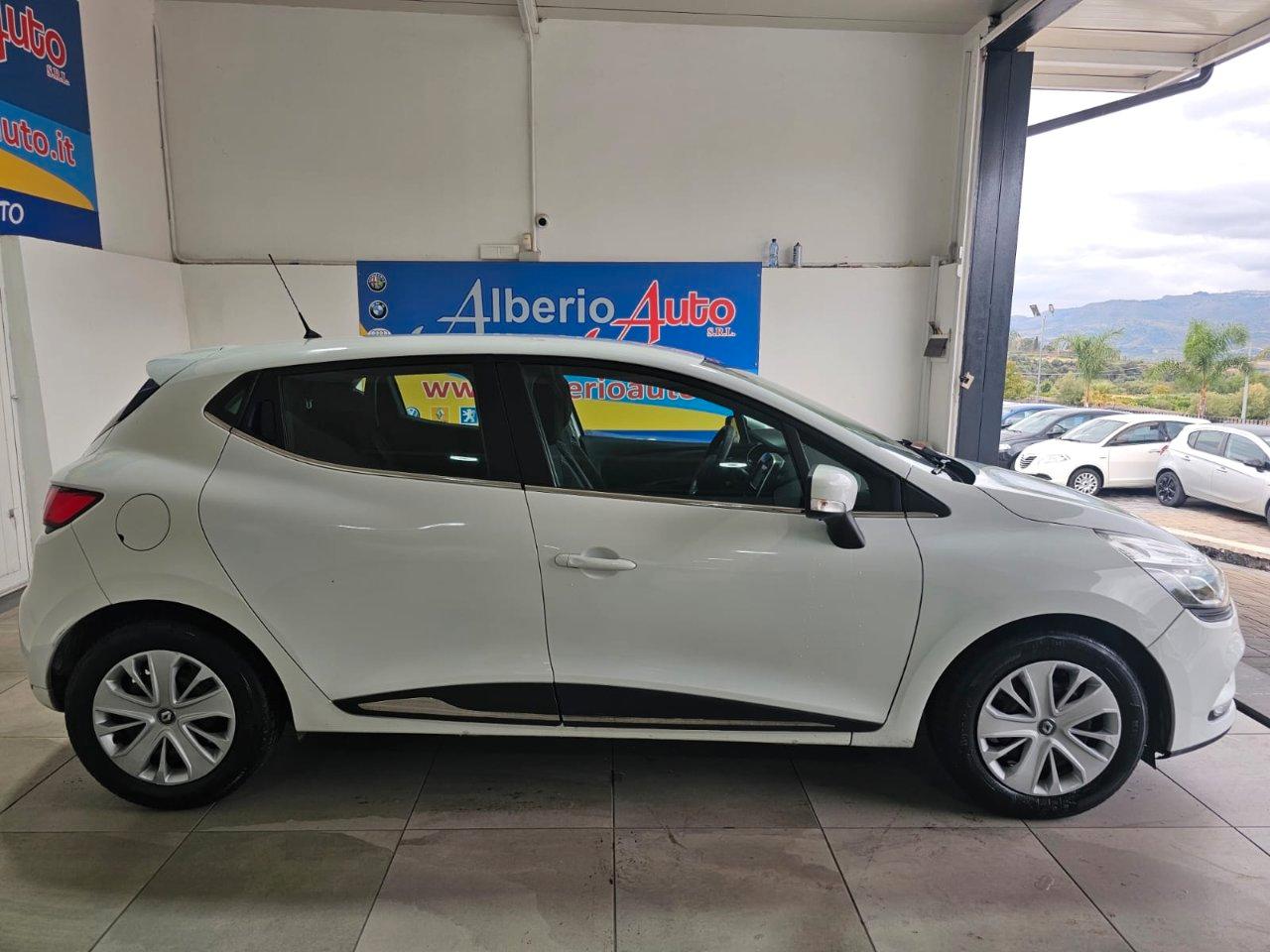 Renault Clio 5 Porte Clio 1.5 dci energy Intens 75cv
