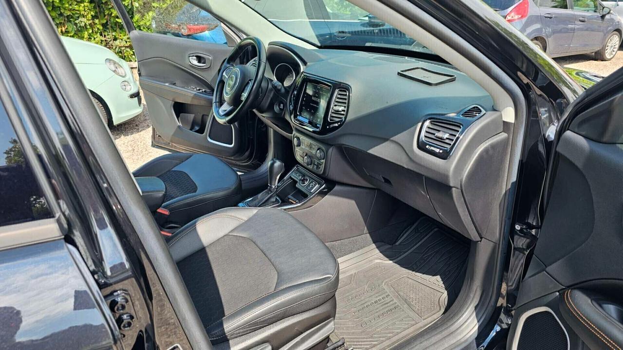 Jeep Compass 1.3 Turbo T4 2WD Night Eagle