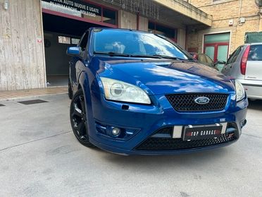 Ford Focus CC 2.5T (225CV) 20V Coupè ST