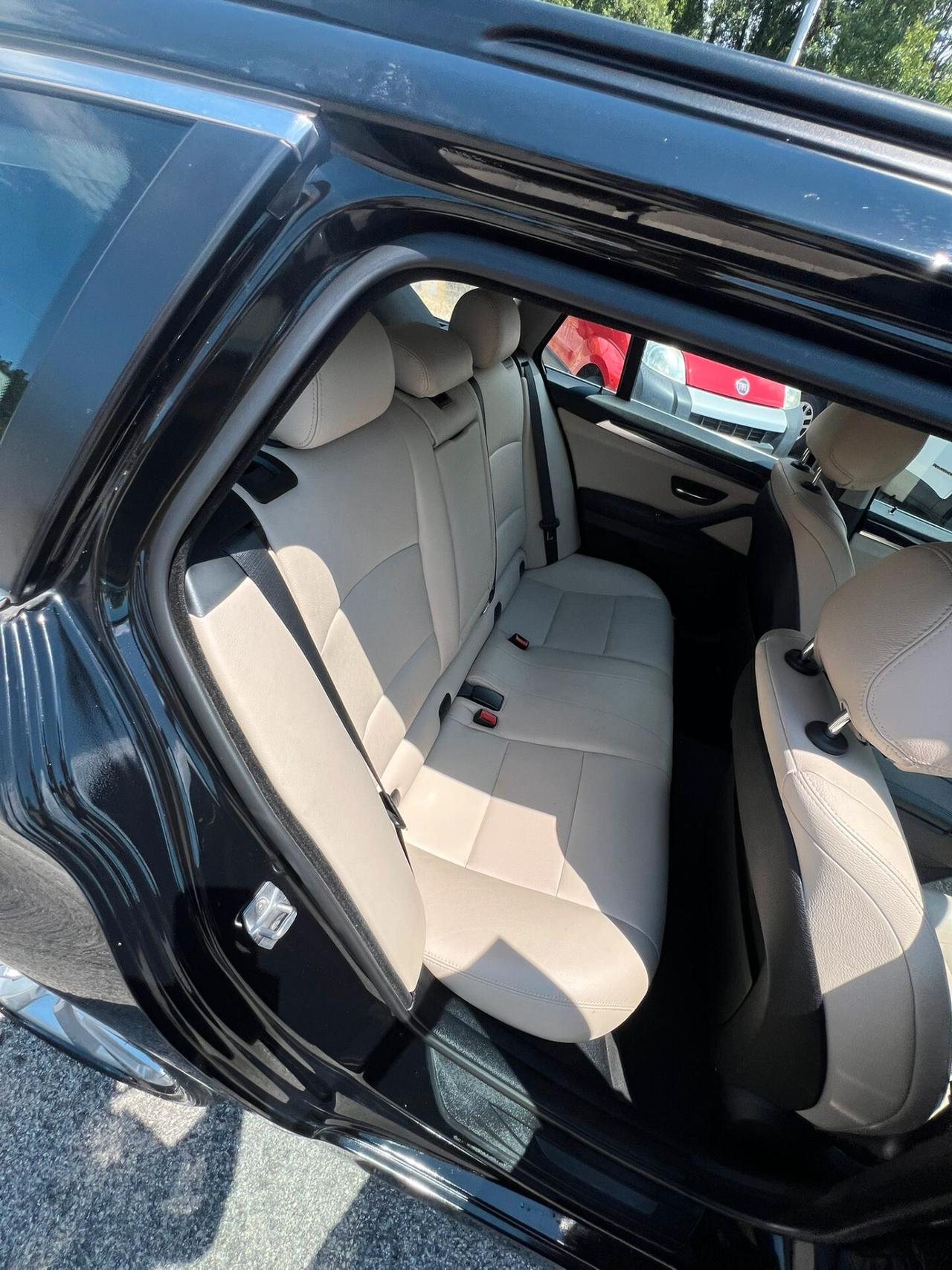 BMW 520d TOURING BUSINESS