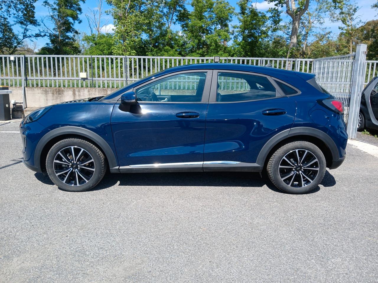 Ford Puma 1.0 EcoBoost Hybrid 125 CV S&S Titanium Design