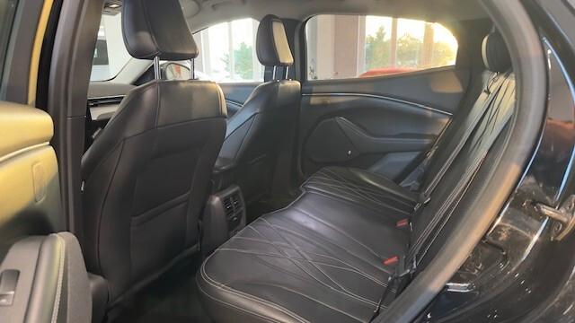 Ford Mustang Mach-E Extended Range 294 CV