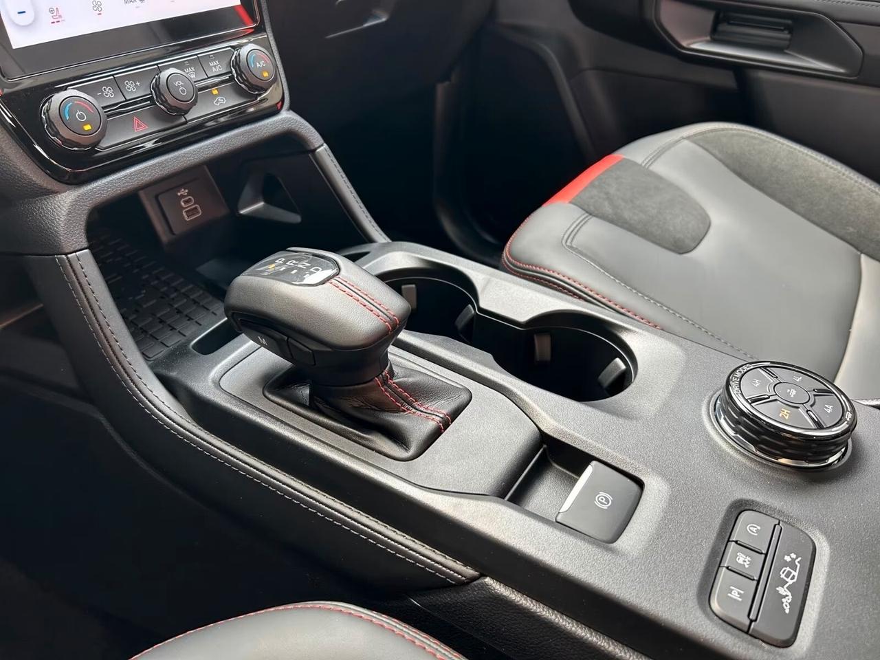 Ford Ranger Raptor 2.0 Ecoblue 4WD DC 5 posti