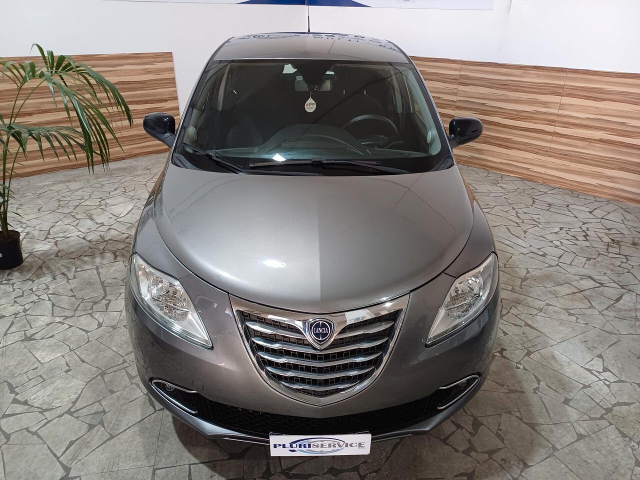 Lancia Ypsilon Benzina 0.9 twinair Metano - 2014