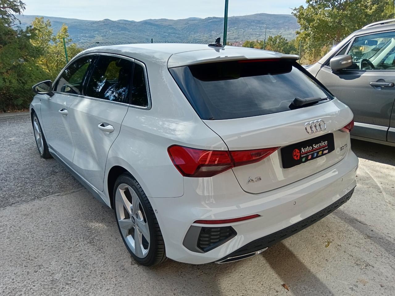 Audi A3 30 2.0 TDI 116CV S-LINE NUOVISSIMA