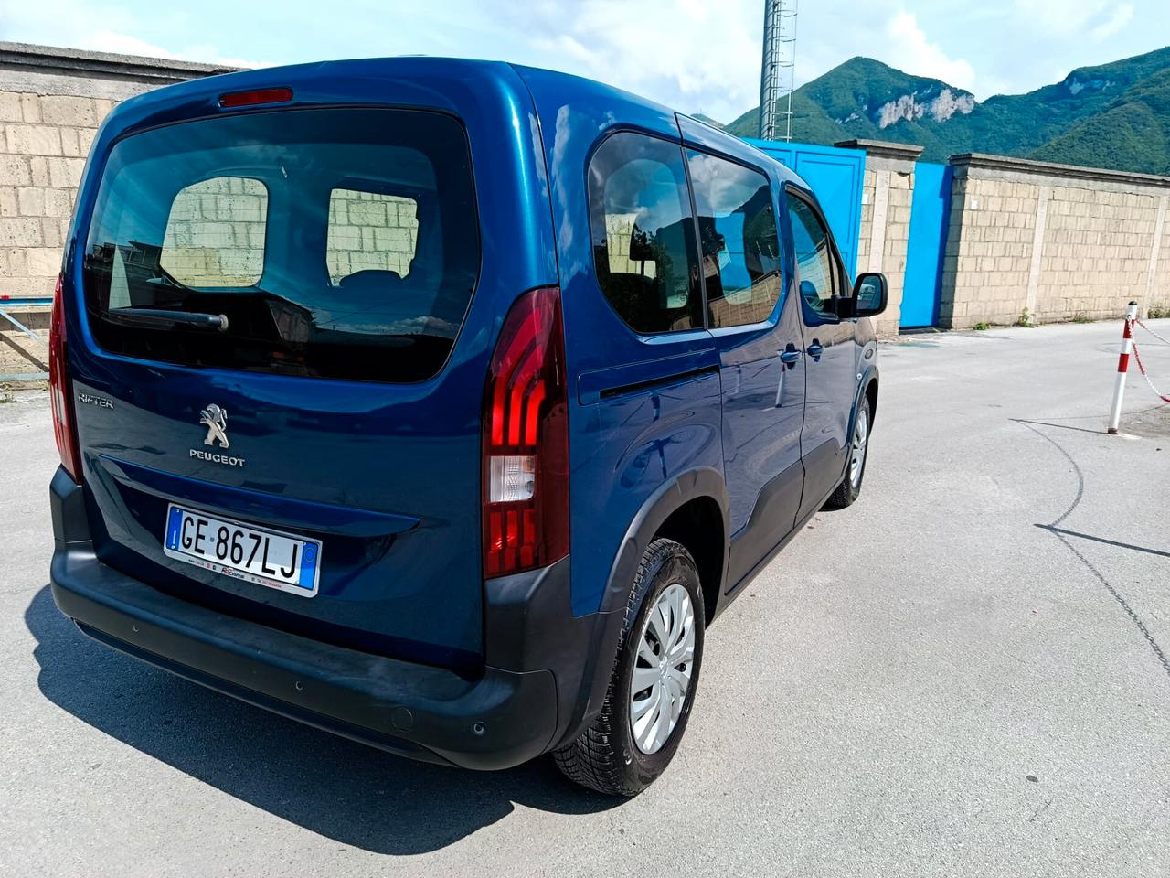 Peugeot Rifter BlueHDi 100 S&S Active Standard