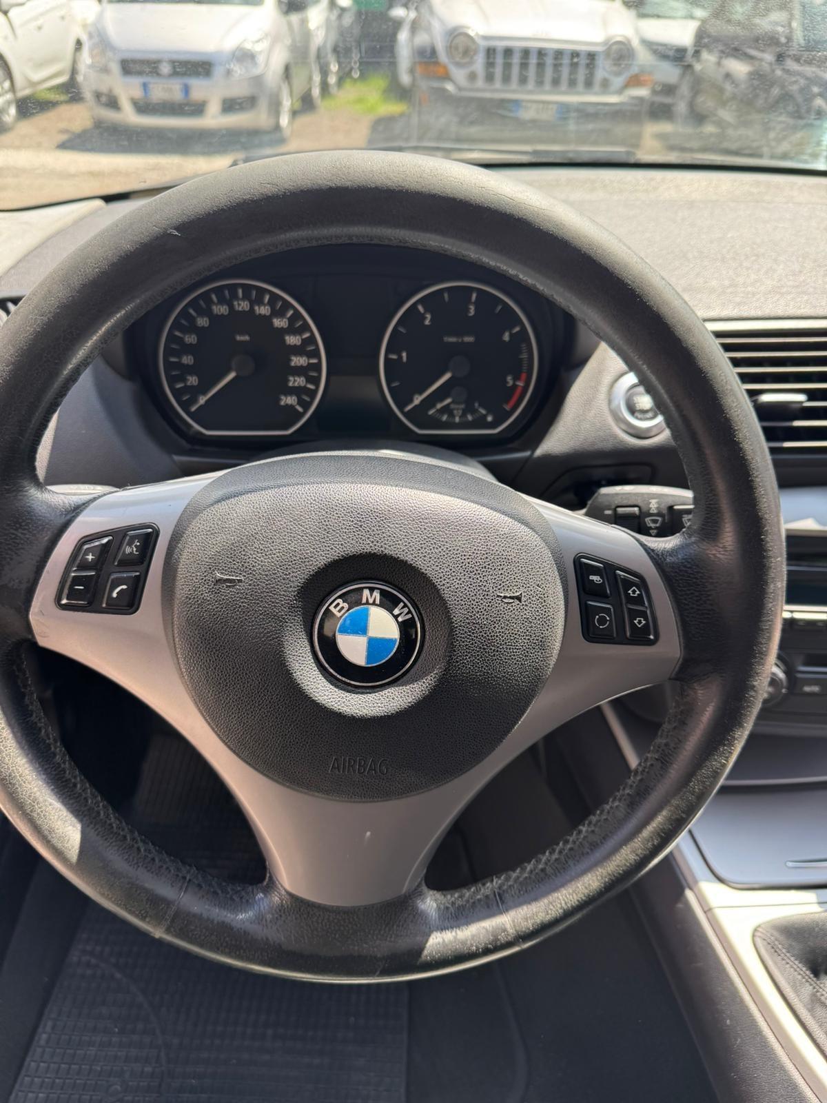Bmw 120 120d cat 5 porte Attiva