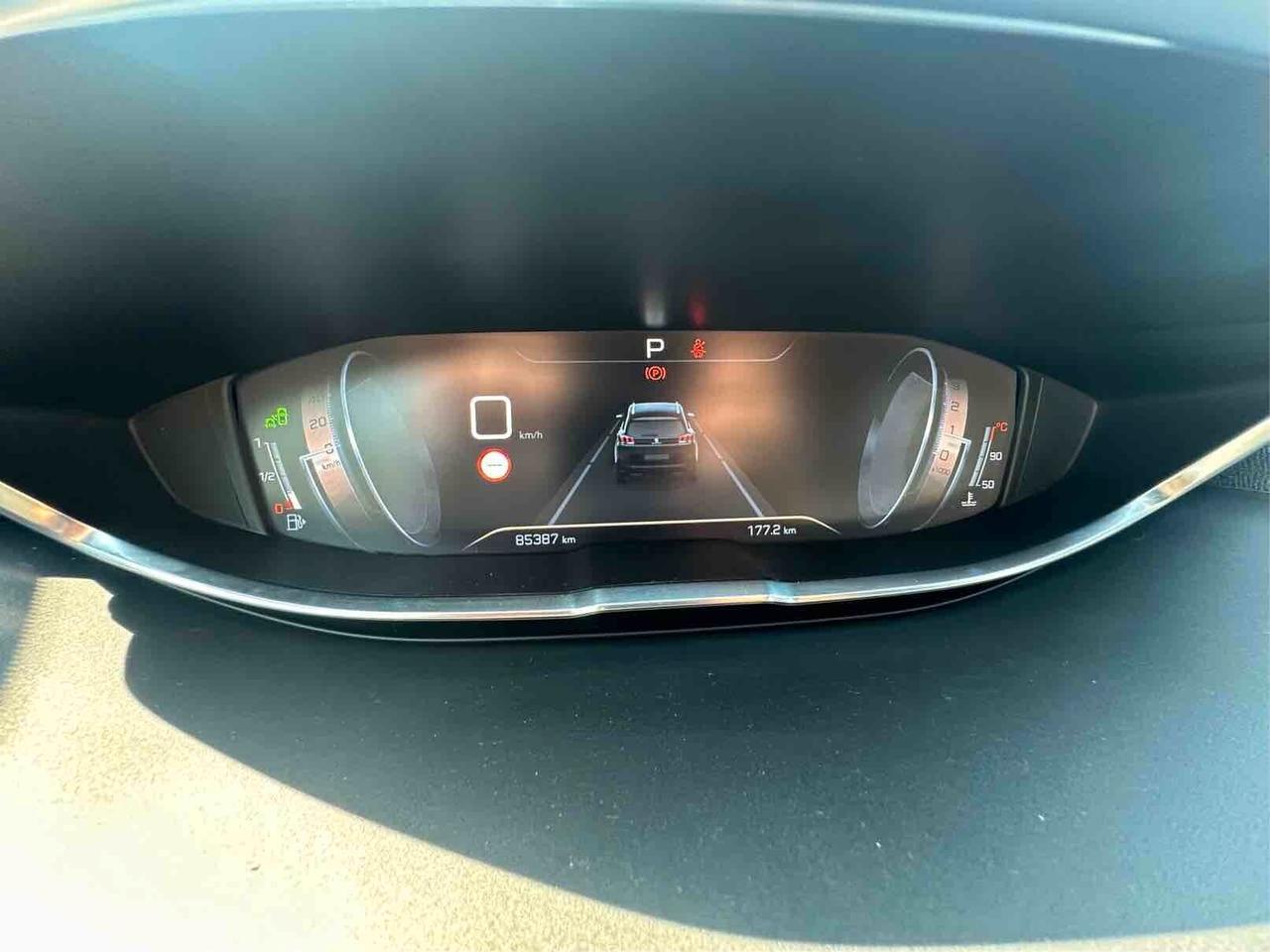 Peugeot 5008 BlueHDi 130 EAT 8 S&S GT Line