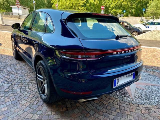 PORSCHE Macan 2.0
