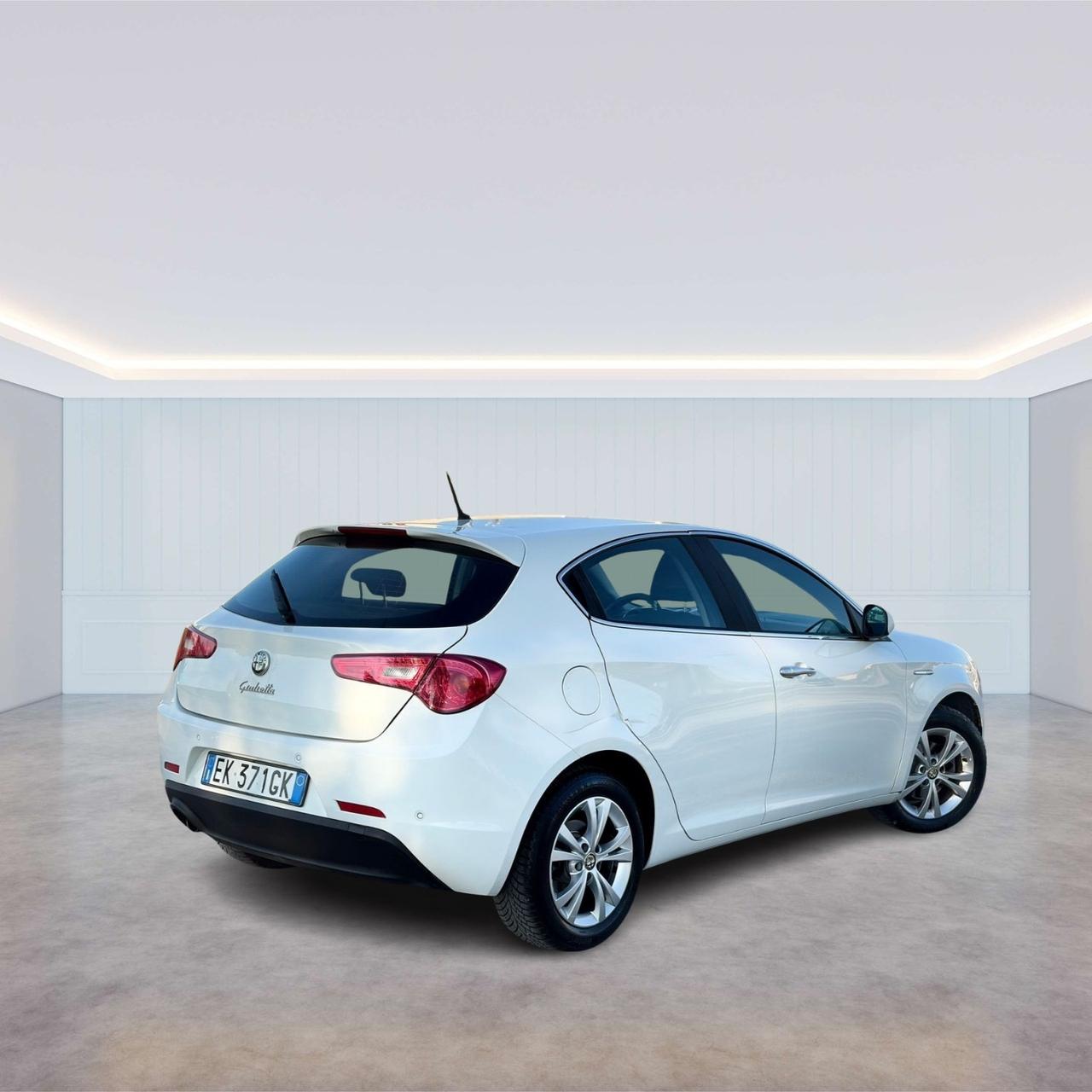 Alfa Romeo Giulietta 1.6 JTDm-2 105 CV Exclusive