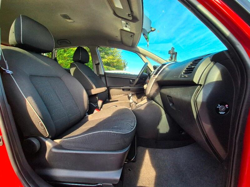 KIA Venga Venga 1.4 CRDi 90CV WGT EX