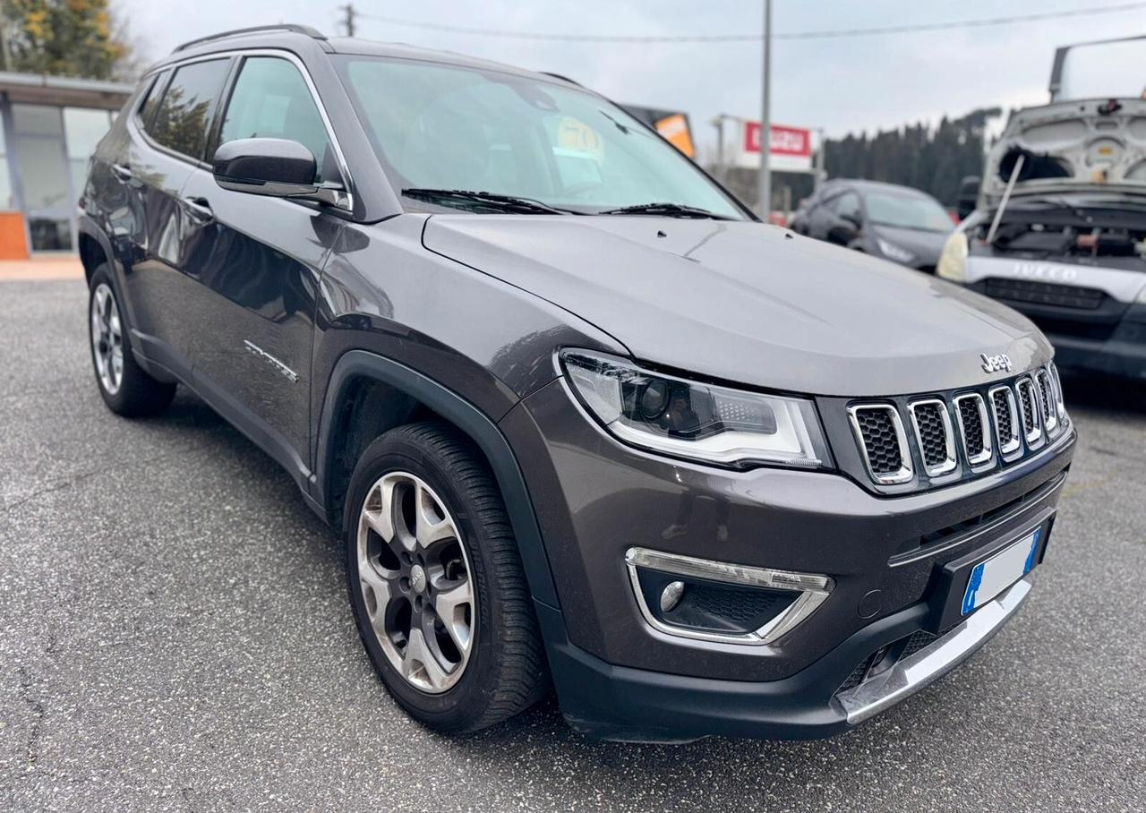Jeep Compass 1.4 MultiAir 170 CV cambio automatico 4x4 Limited