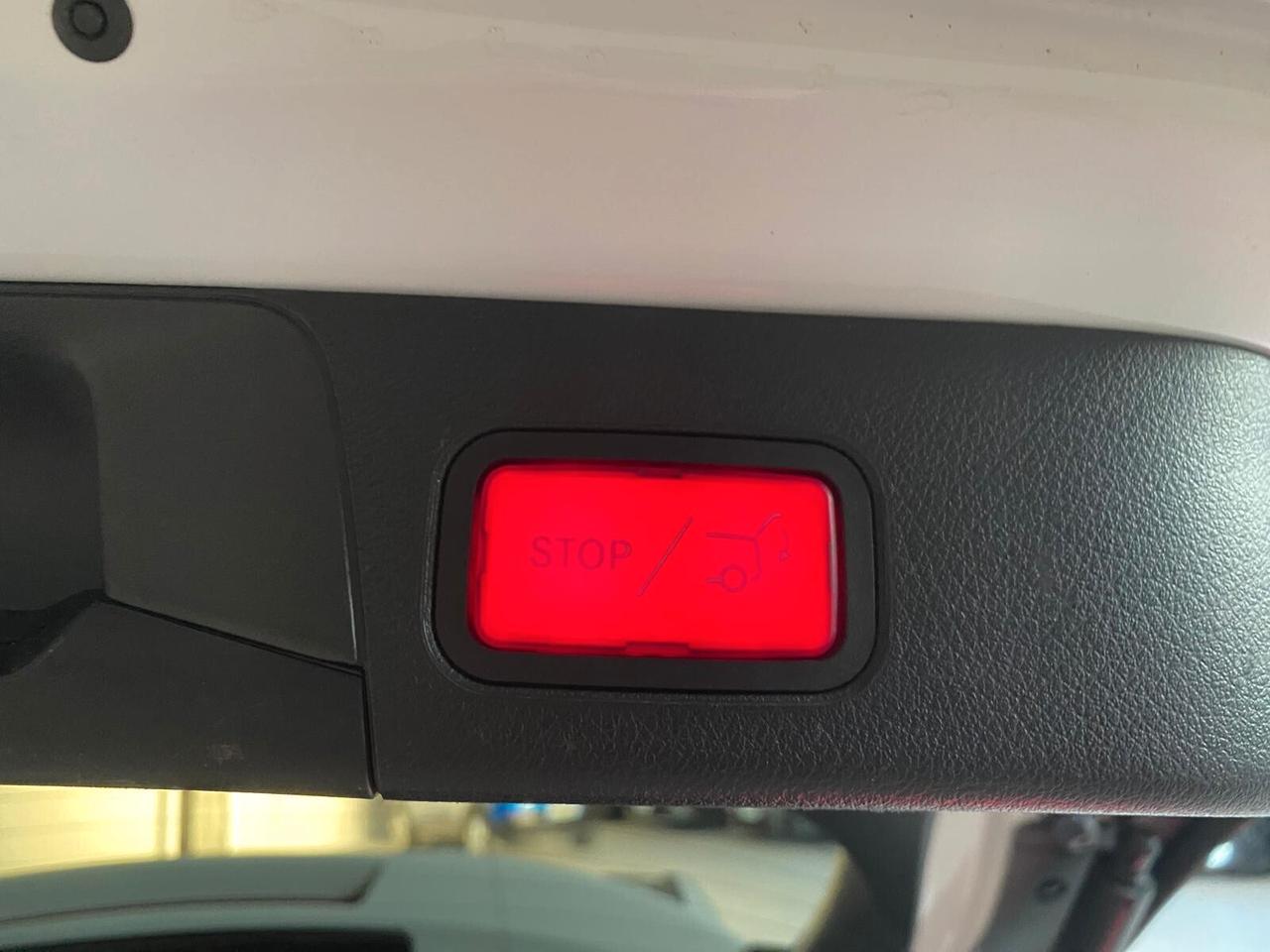 MERCEDES-BENZ CLASSE B 180D PREMIUM 116CV - PELLE, TETTO, VIRTUAL COCKPIT, NEOPATENTATI