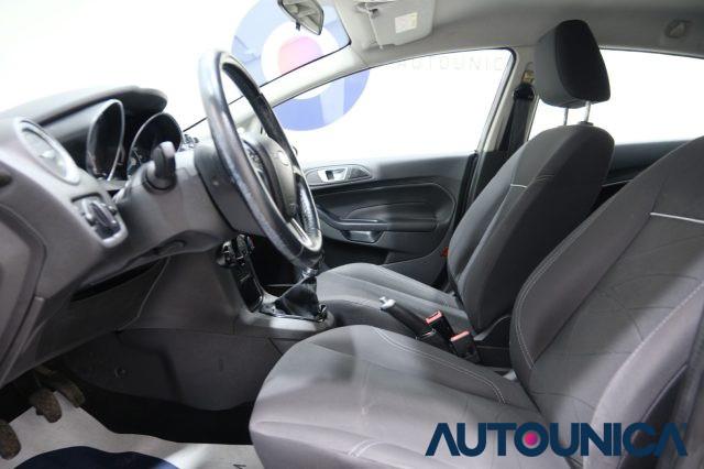 FORD Fiesta 1.5 TDCi 75CV 5 PORTE BUSINESS NEOPATENTATI