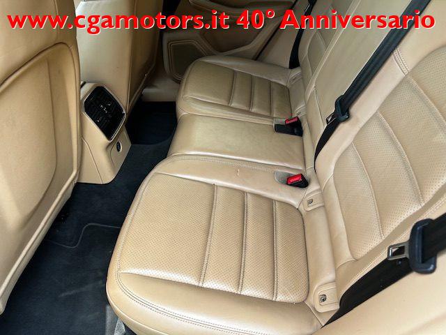 PORSCHE Macan 2.0 FUUL OPTIONAL + 2 TRENI GOMME E CERCHI