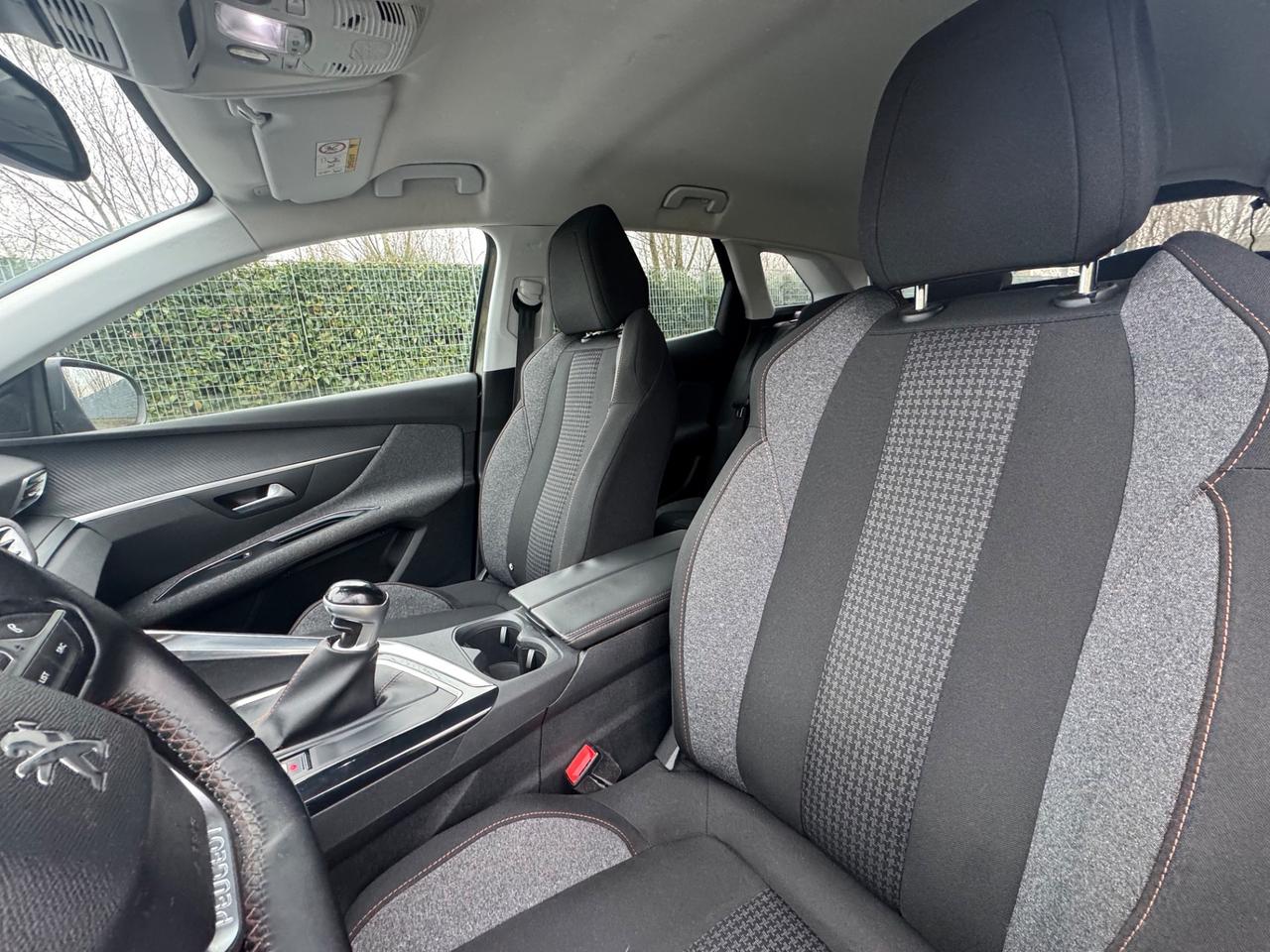 Peugeot 3008 BlueHDi 120 S&S Access