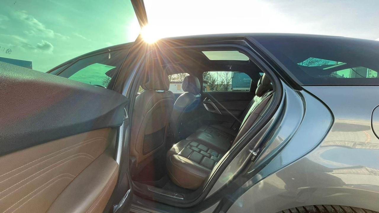 DS 5 2.0 HDi Full Optional