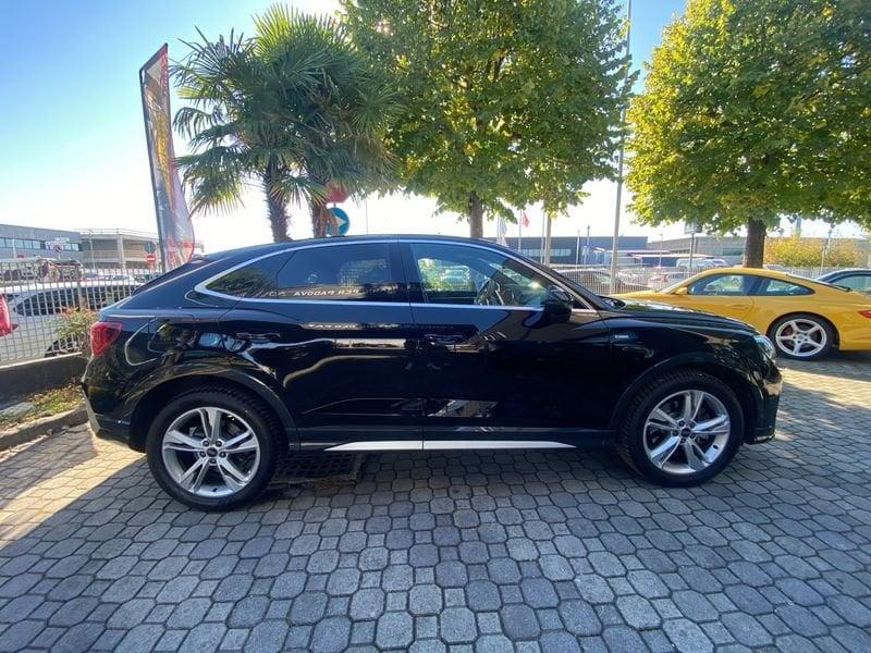 Audi Q3 Q3 SPB 40 TDI quattro S tronic Identity Black 193 CV