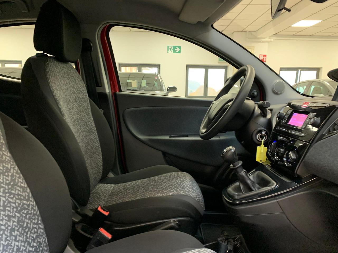 Lancia Ypsilon 1.2 Gold ecochic Gpl 69cv my16