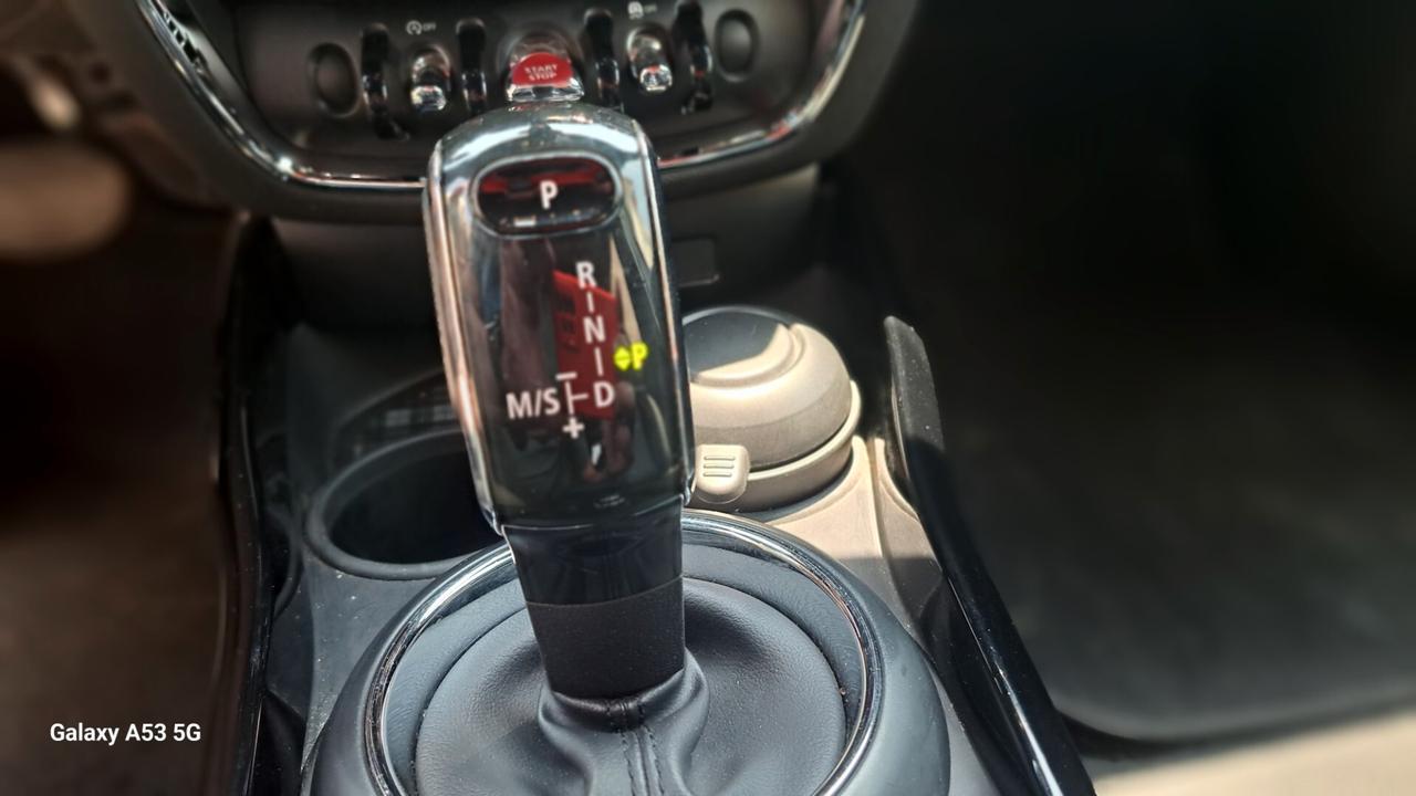 Mini Cooper SD Clubman Mini 2.0 Cooper D Hype Clubman automatica