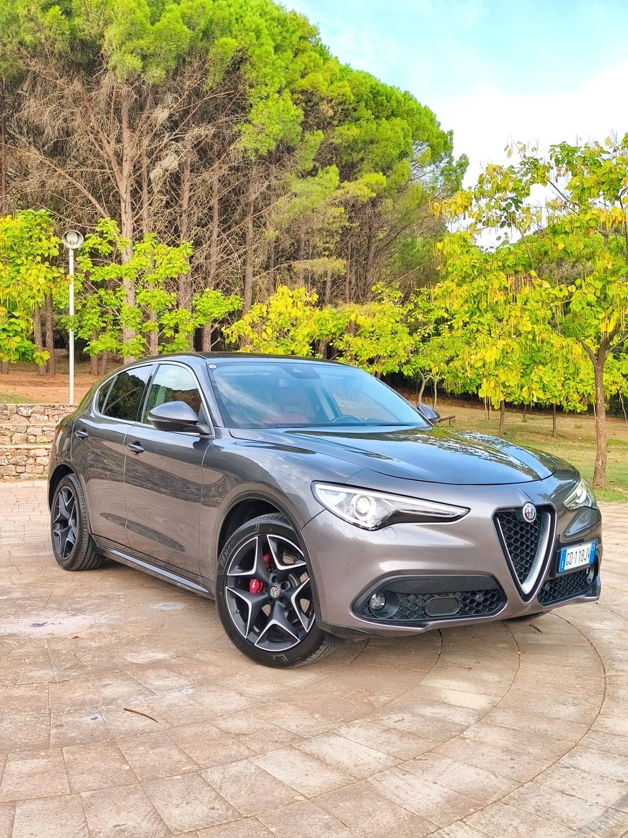 Alfa Romeo Stelvio Ti 2.2 Turbodiesel 190 CV AT8 Q4