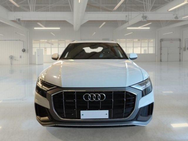 AUDI Q8 45 TDI quattro tiptronic Sport