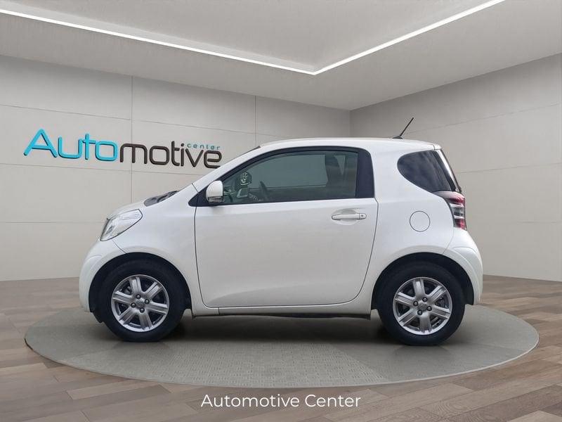 Toyota iQ 1000 SOL