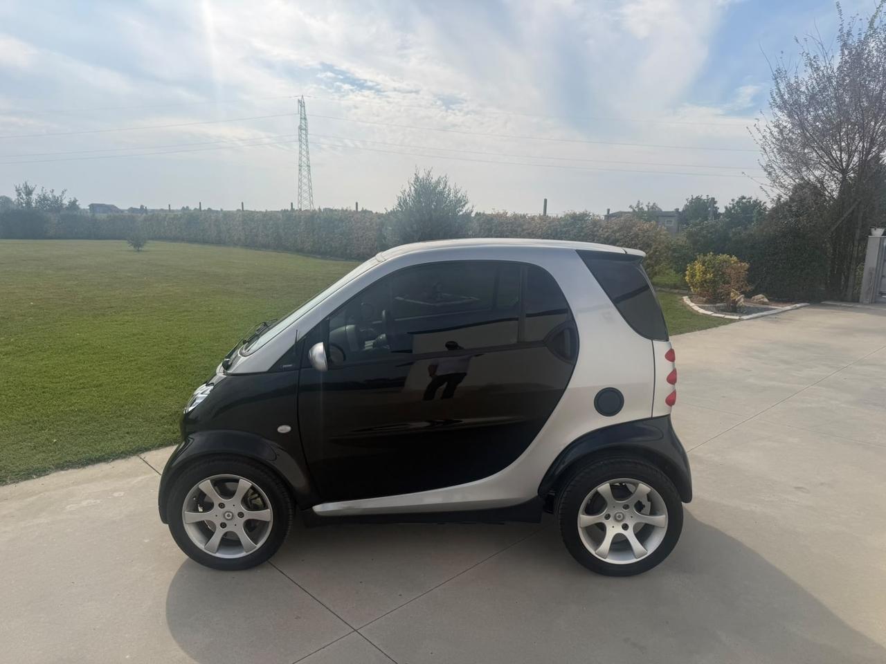 Smart 700 benzina automatica solo 48000 km