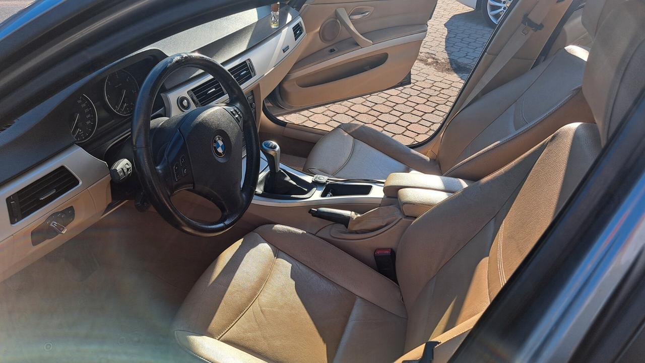 Bmw 320 320d cat xDrive Touring Futura 4x4