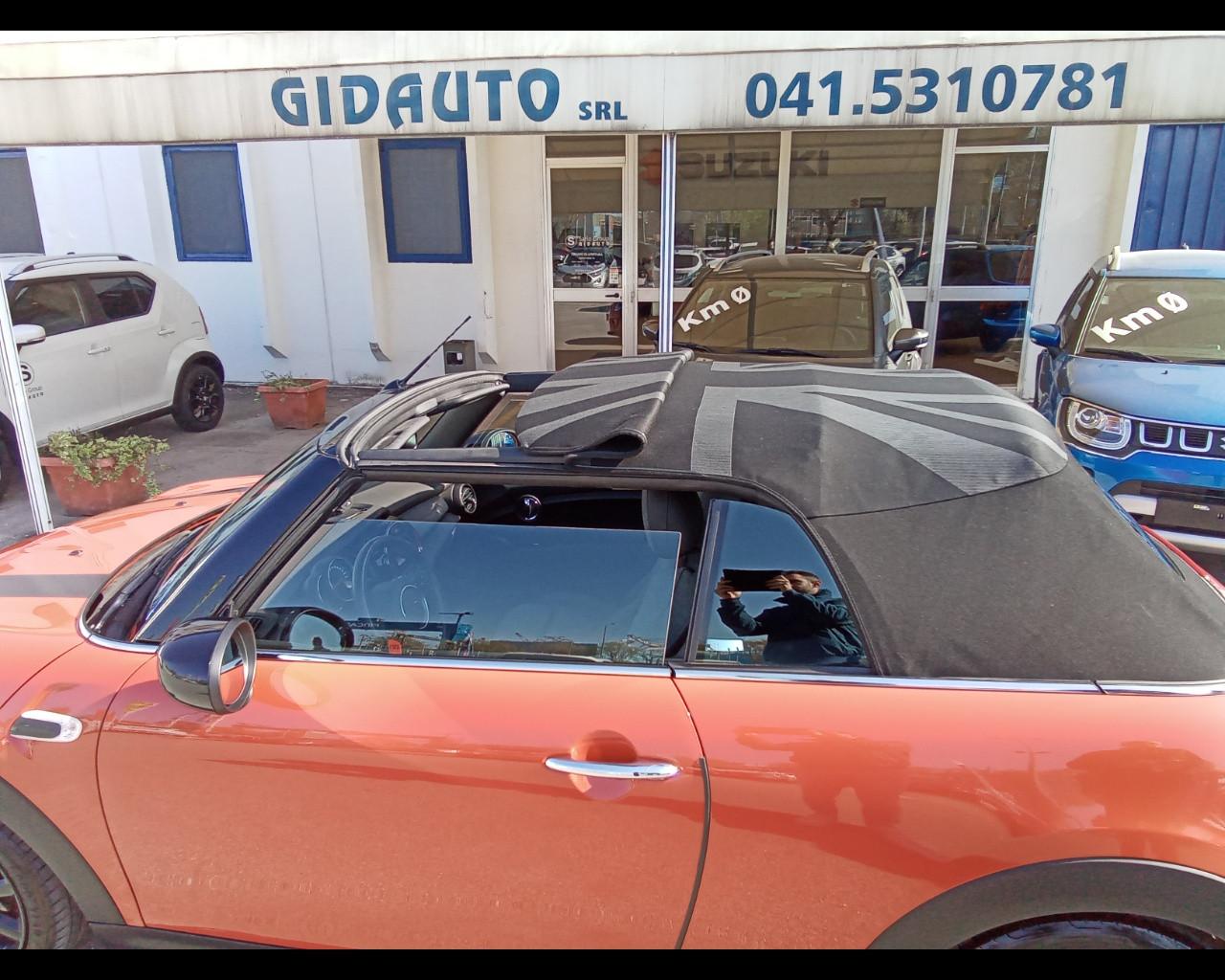 MINI Mini Cbr. (F57) - Mini 1.5 Cooper Hype Cabrio