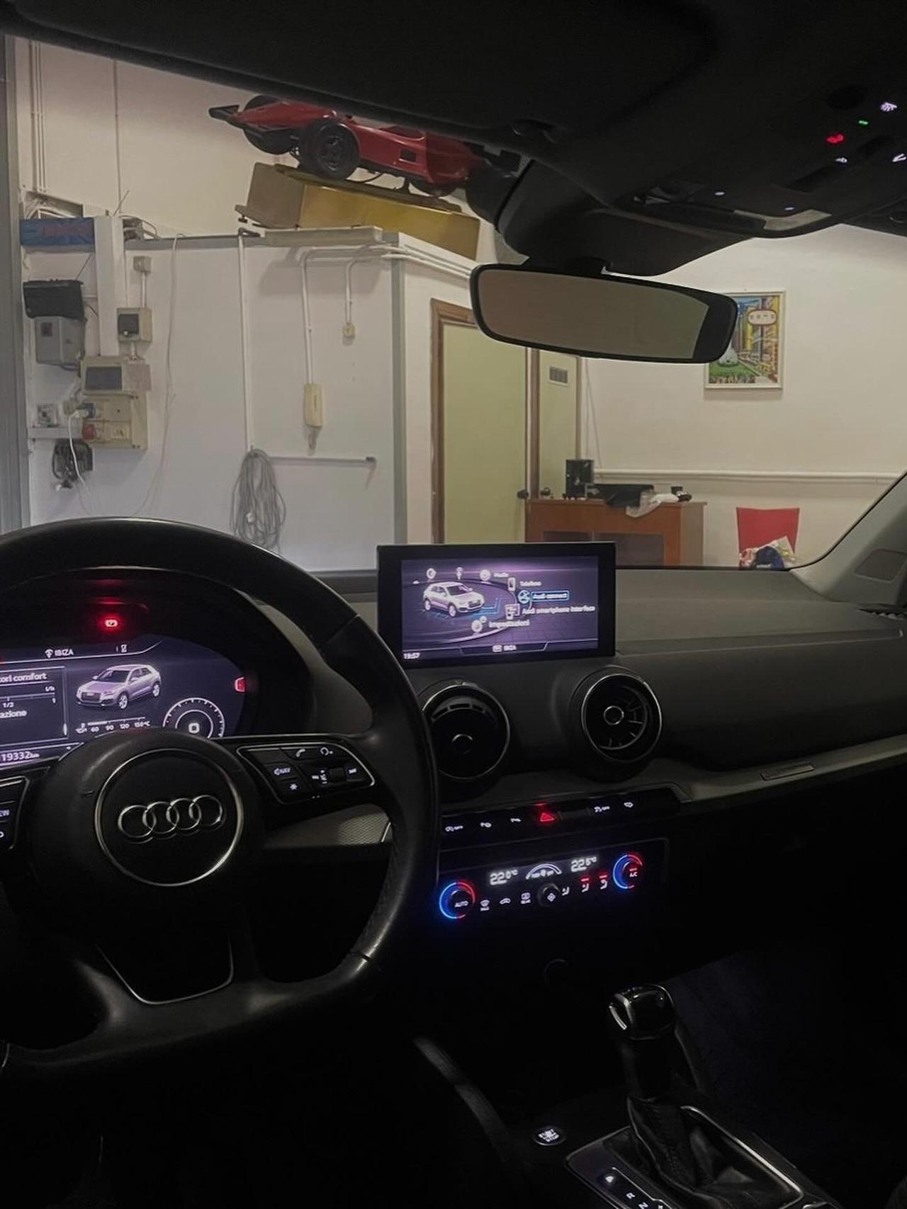 Audi Q2 30 TDI S line Edition