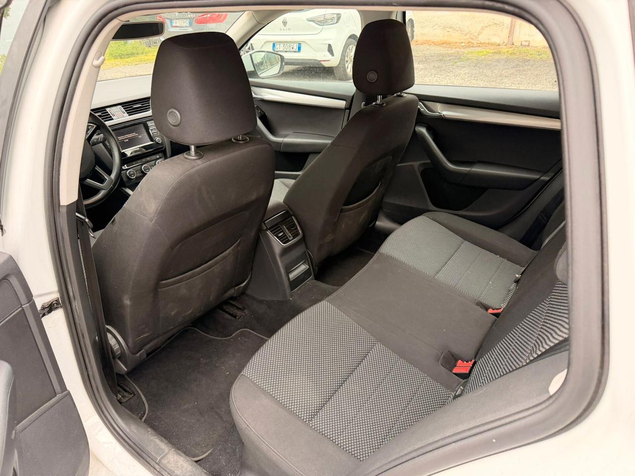 Skoda Octavia 1.6 TDI CR 110 CV 4x4 Wagon Executive