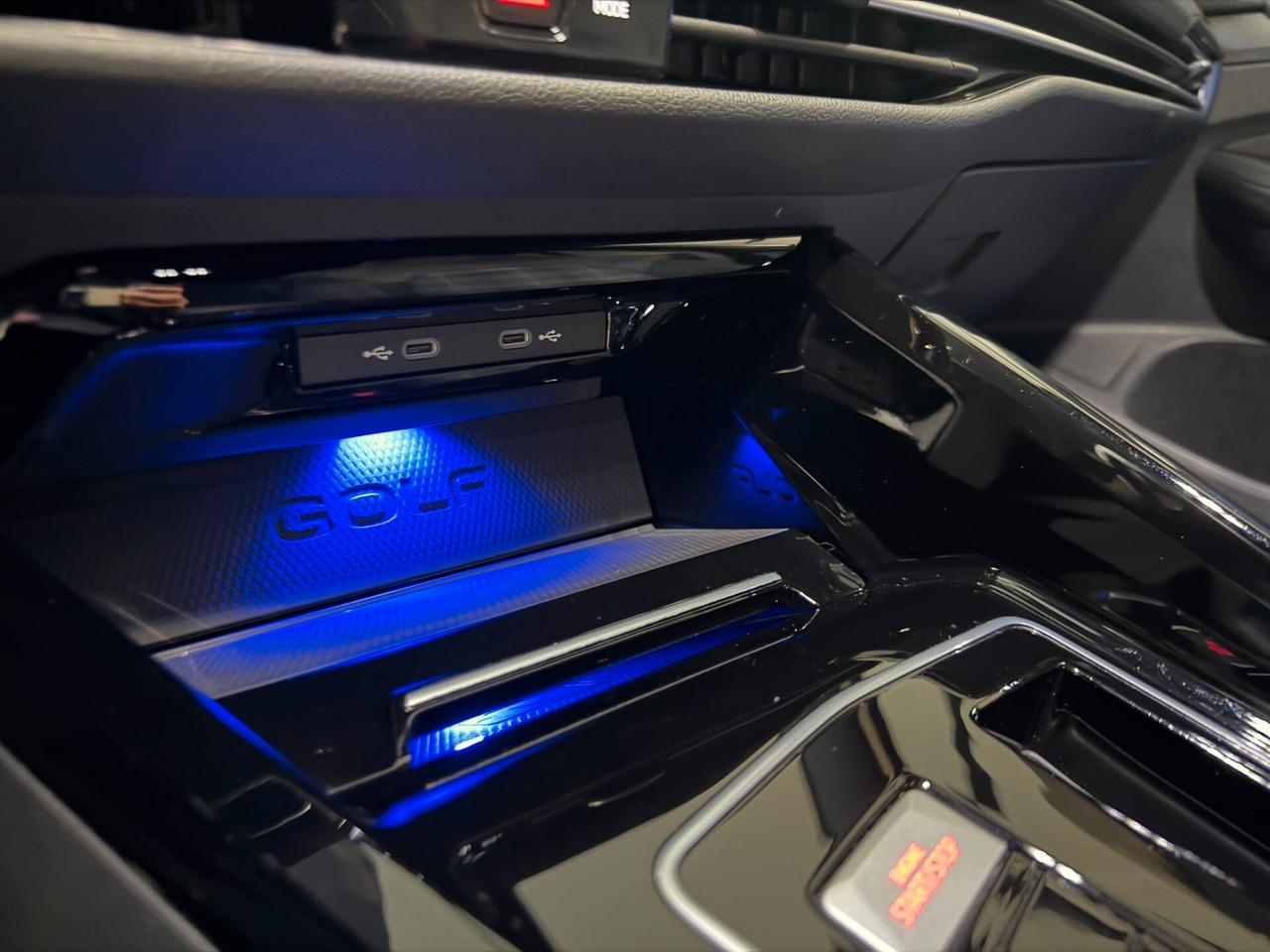 Volkswagen Golf 2.0 TDI DSG GTD