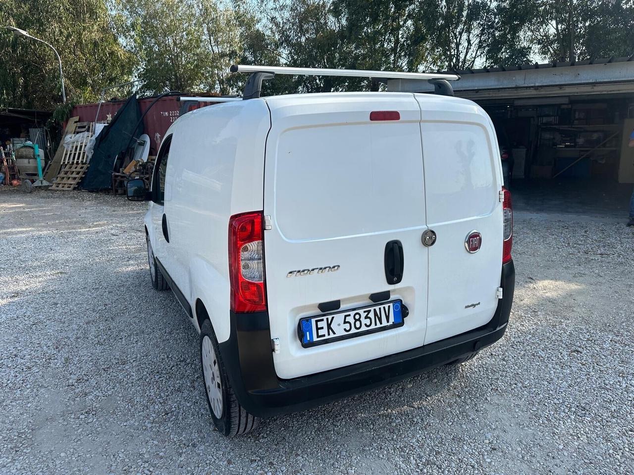 Fiat Fiorino 1.3 MJT 95CV Furgone Adventure
