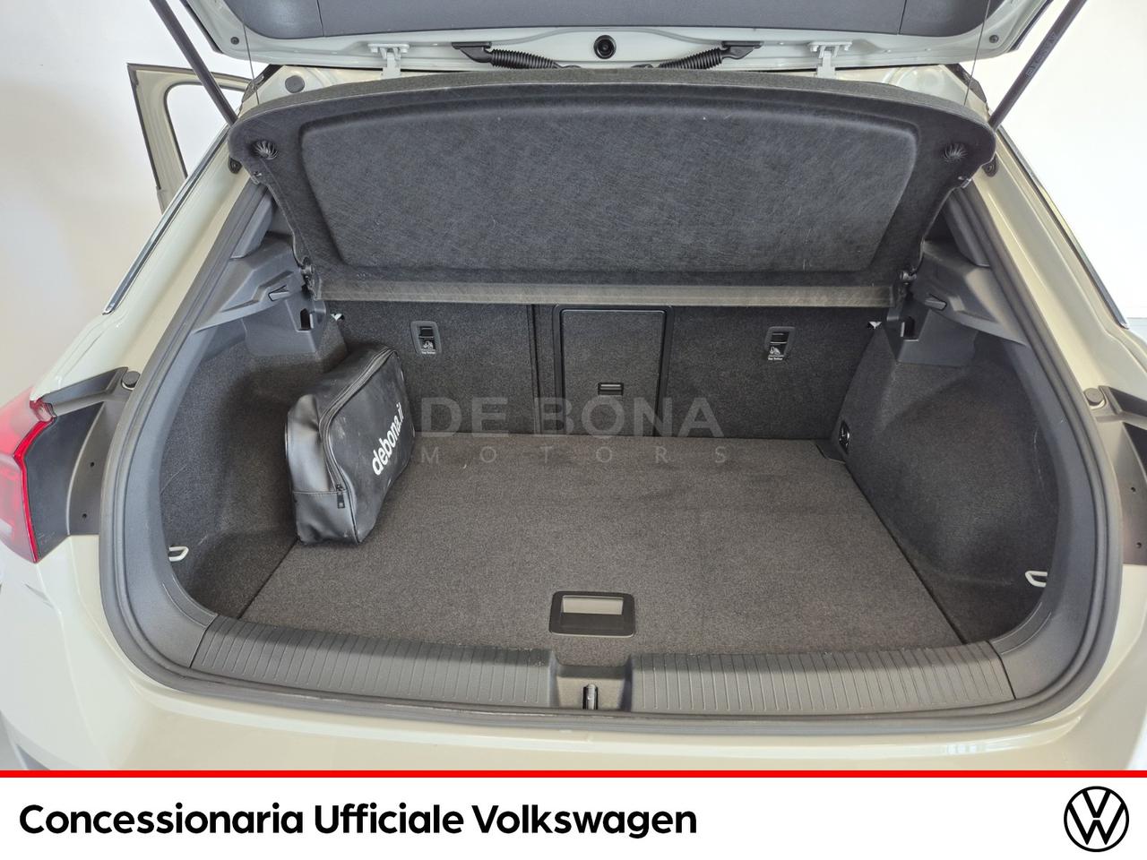 Volkswagen T-Roc 1.0 tsi r-line 110cv