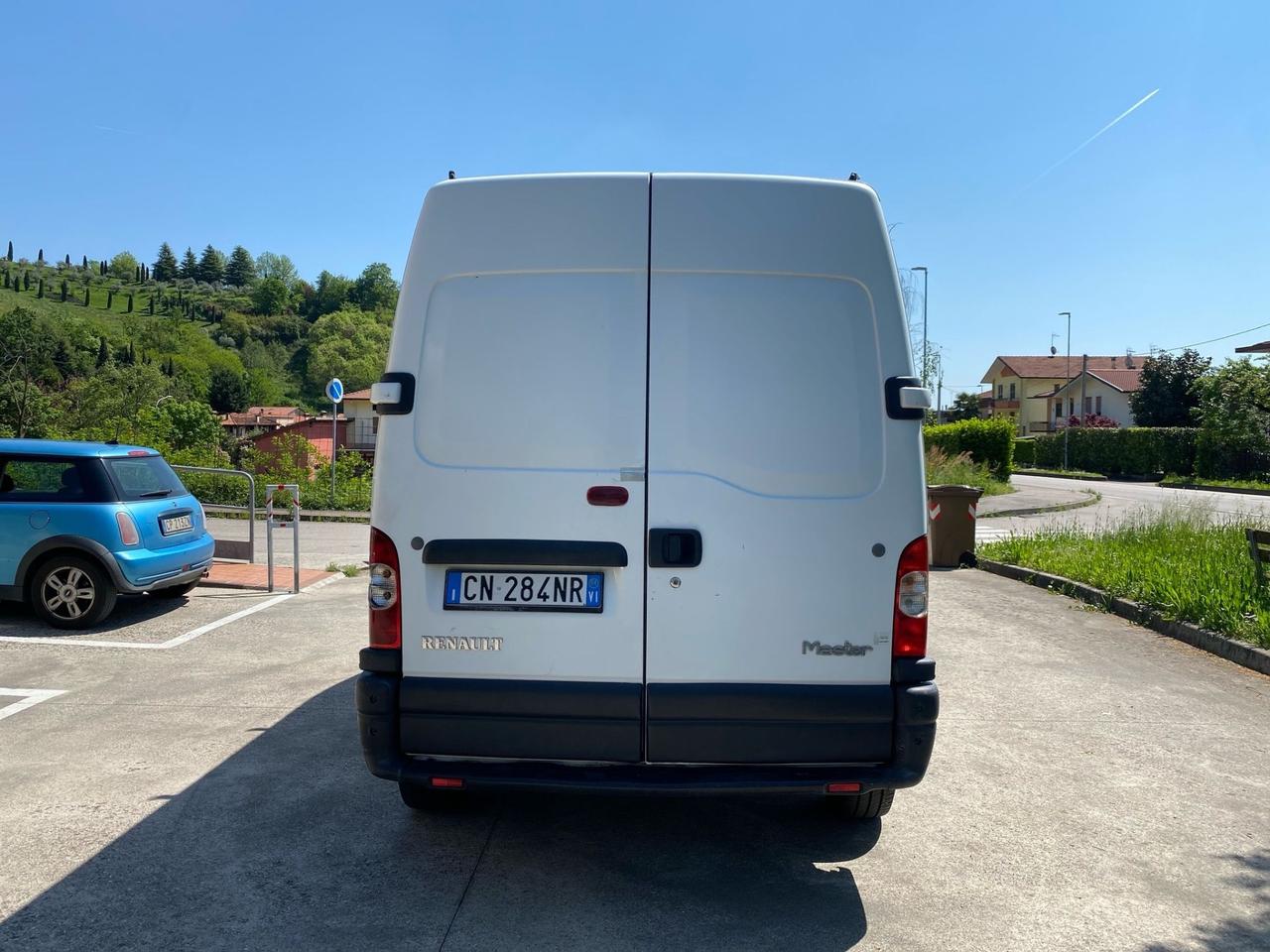 Renault Master T35/120 2.5 dCi PM-TM Furgone Confort