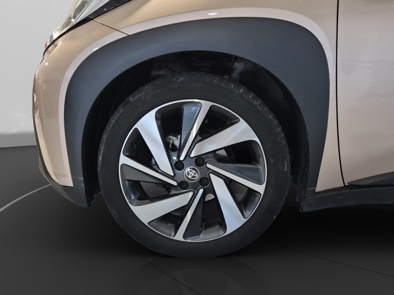 Toyota Aygo X 1.0 VVT-i 72 CV 5 porte Lounge S-CVT