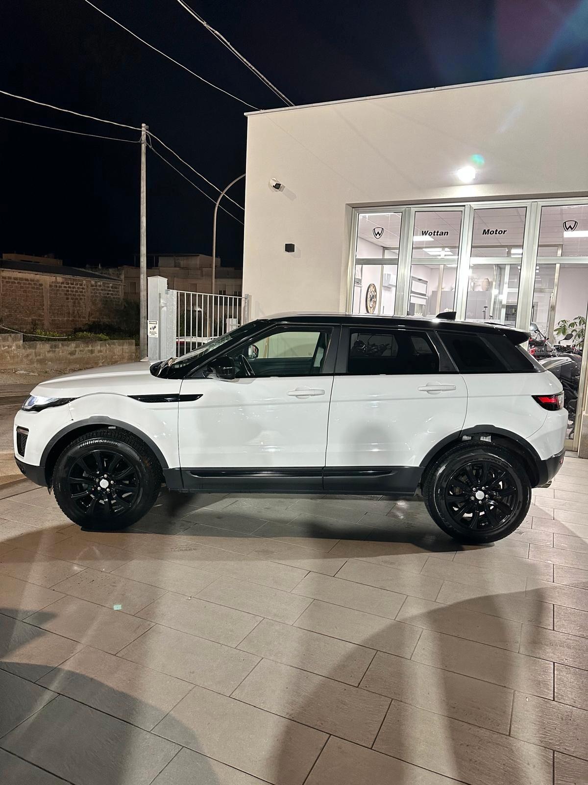 Land Rover Range Evoque 2.0 TD4 180 CV 5p. SE Dynamic