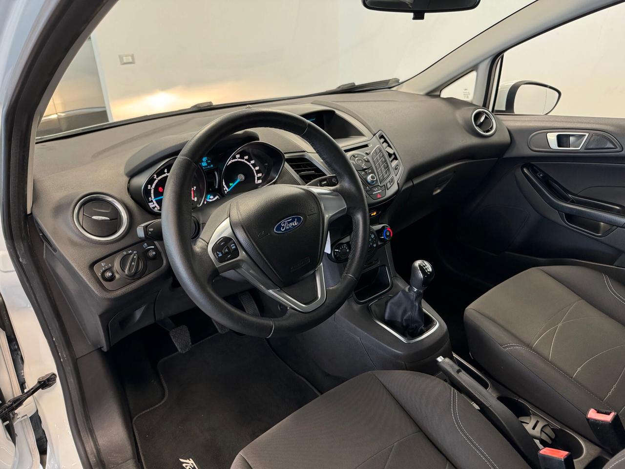Ford Fiesta 1.2 60CV 5 porte NEOPATENTATI 70.000 KM
