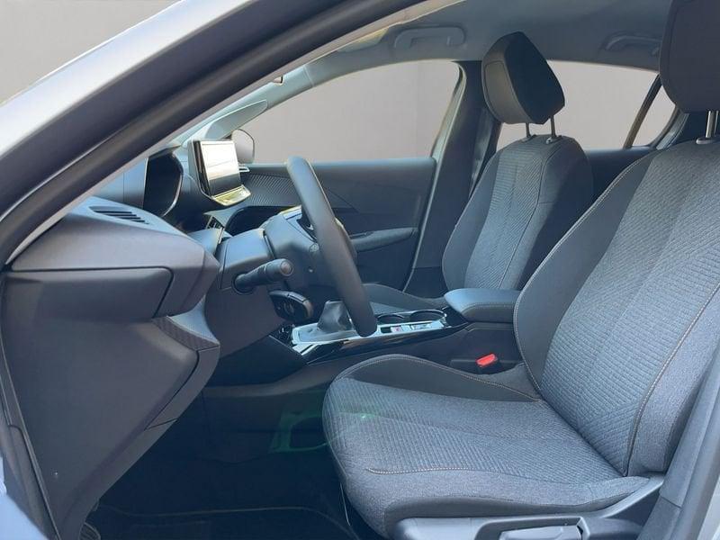 Peugeot 208 208 1.2 turbo Business 100cv
