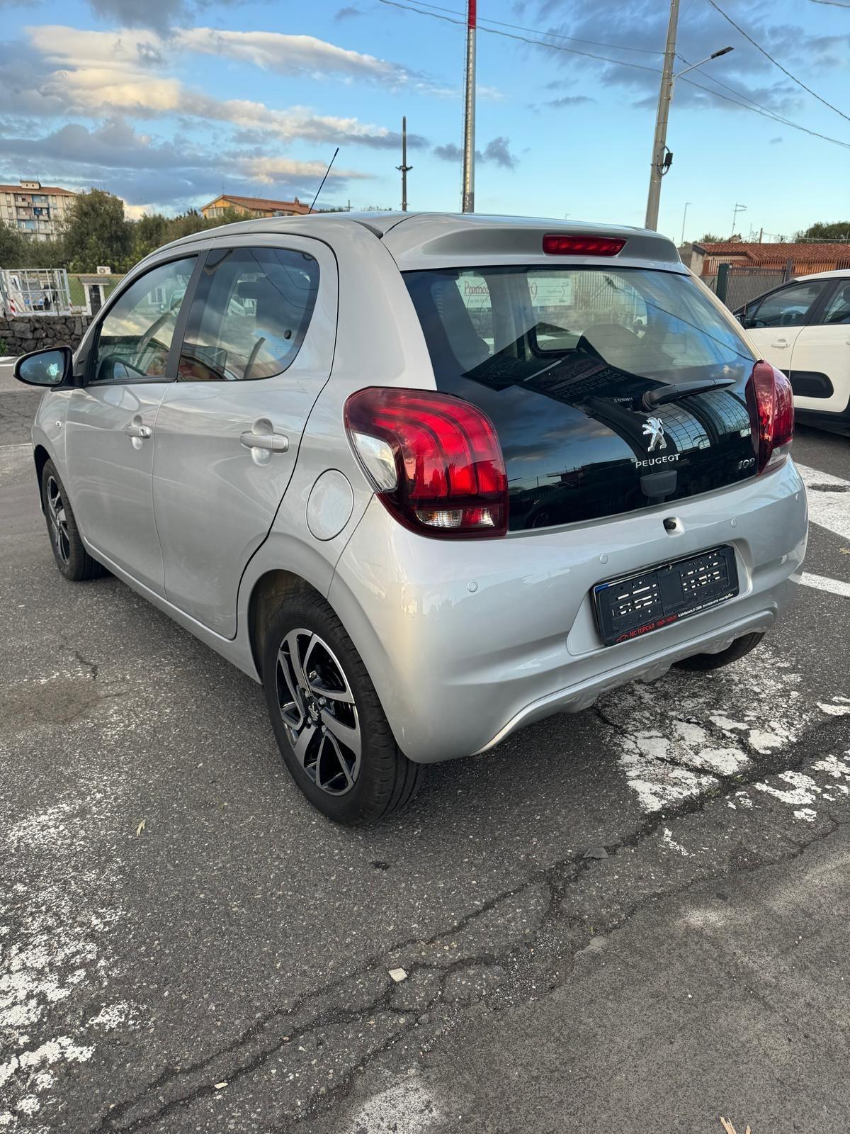Peugeot 108 VTi 72 S&S 5 porte Allure 2022